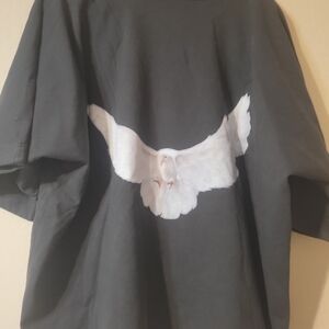 -Yeezy  Shirt with White Graphic